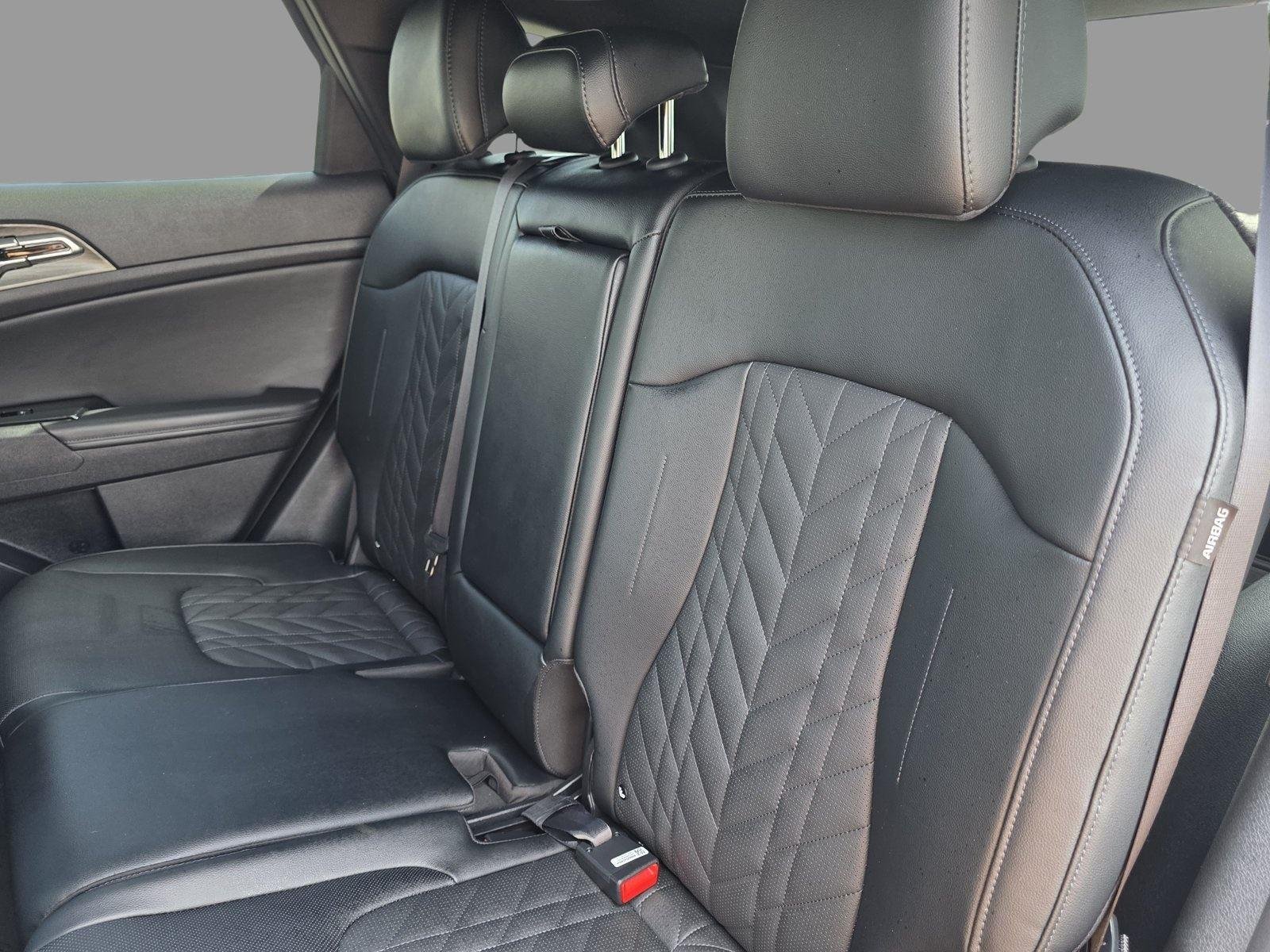 Used 2024 Jungle Green Kia X-Line image 28
