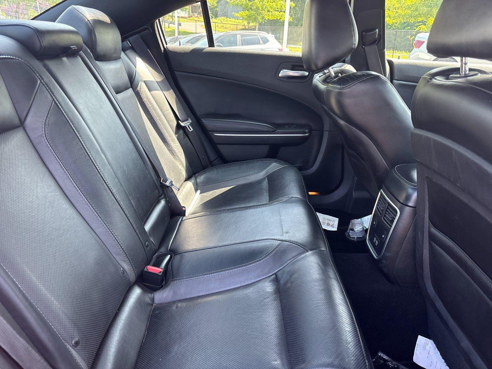 Used 2020 Torred Clearcoat Dodge SXT image 37