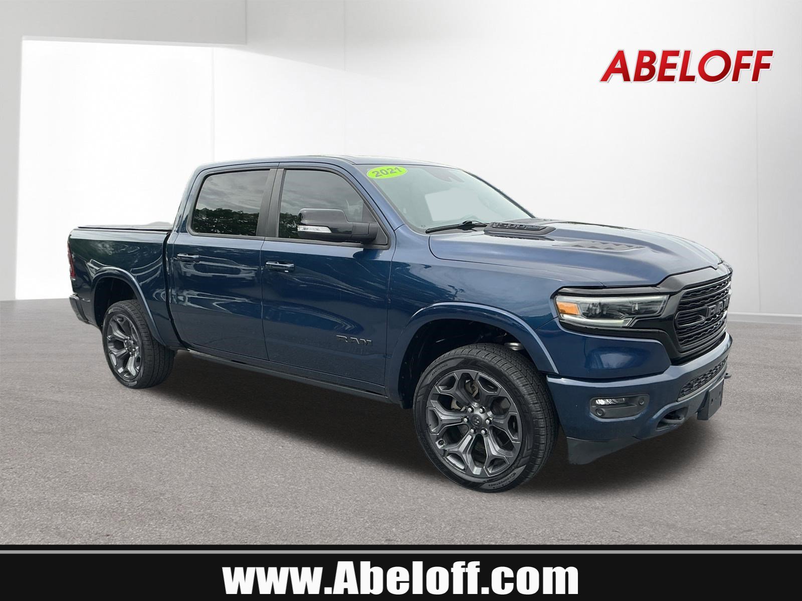 2021 RAM 1500 Limited 4x4 Crew Cab 5'7's photo