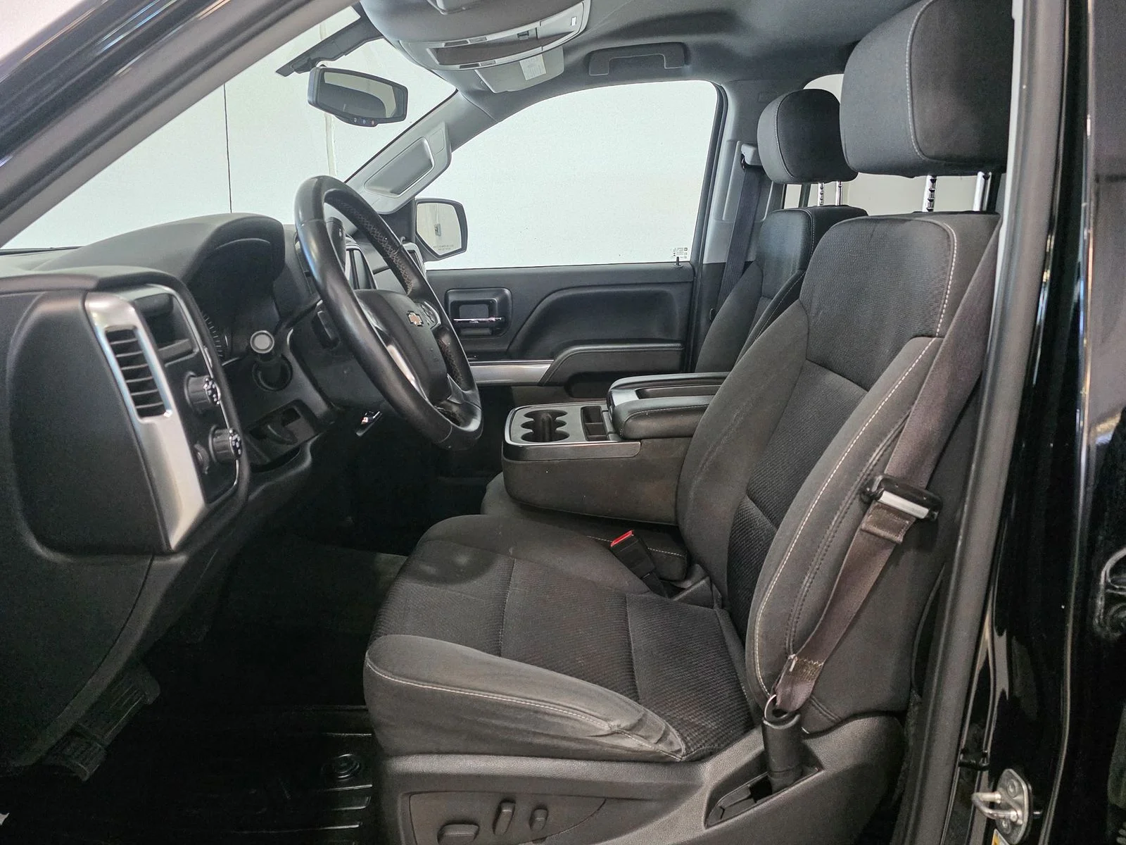 Used 2014 Black Chevrolet LT image 20