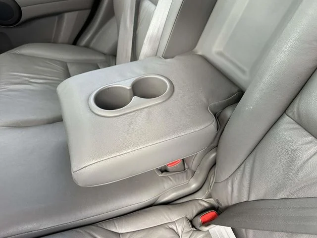 Used 2011 Taffeta White Honda EX-L image 12