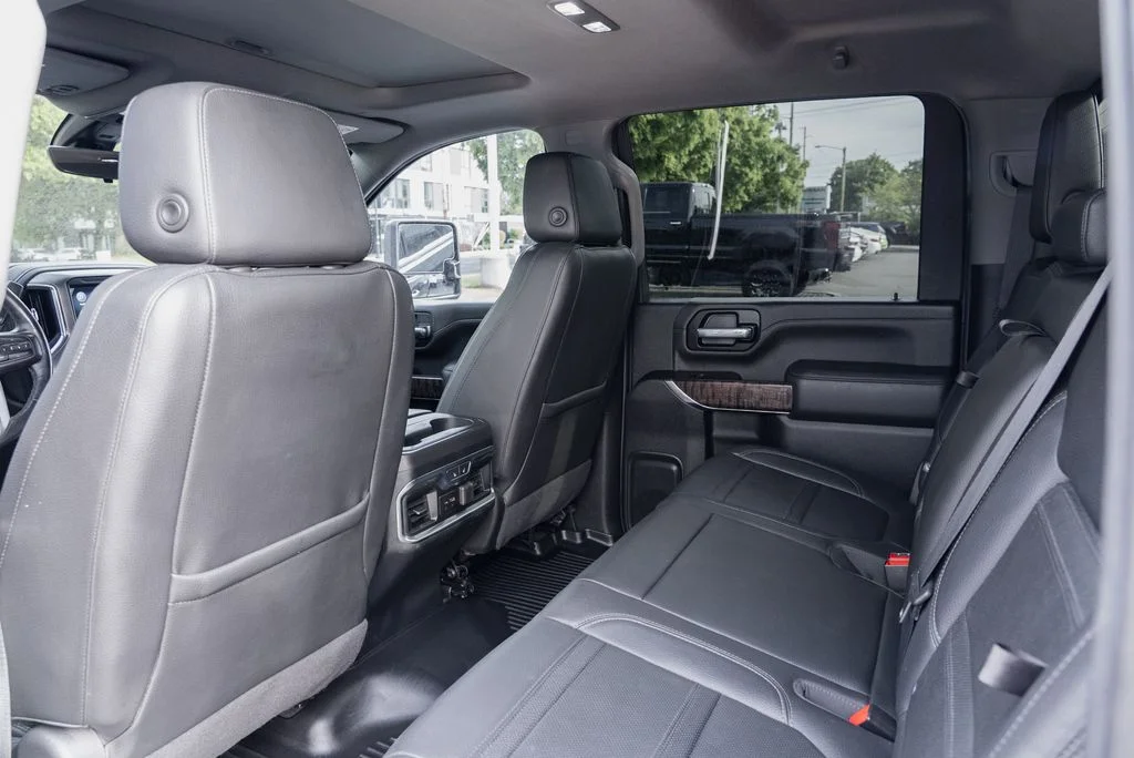 Used 2020 Black GMC Denali image 26