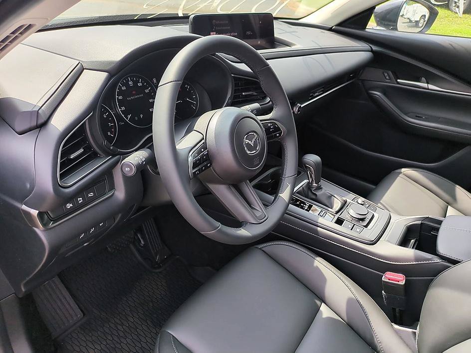 New 2026 Jet Black Mica Mazda 2.5 S Preferred AWD image 15