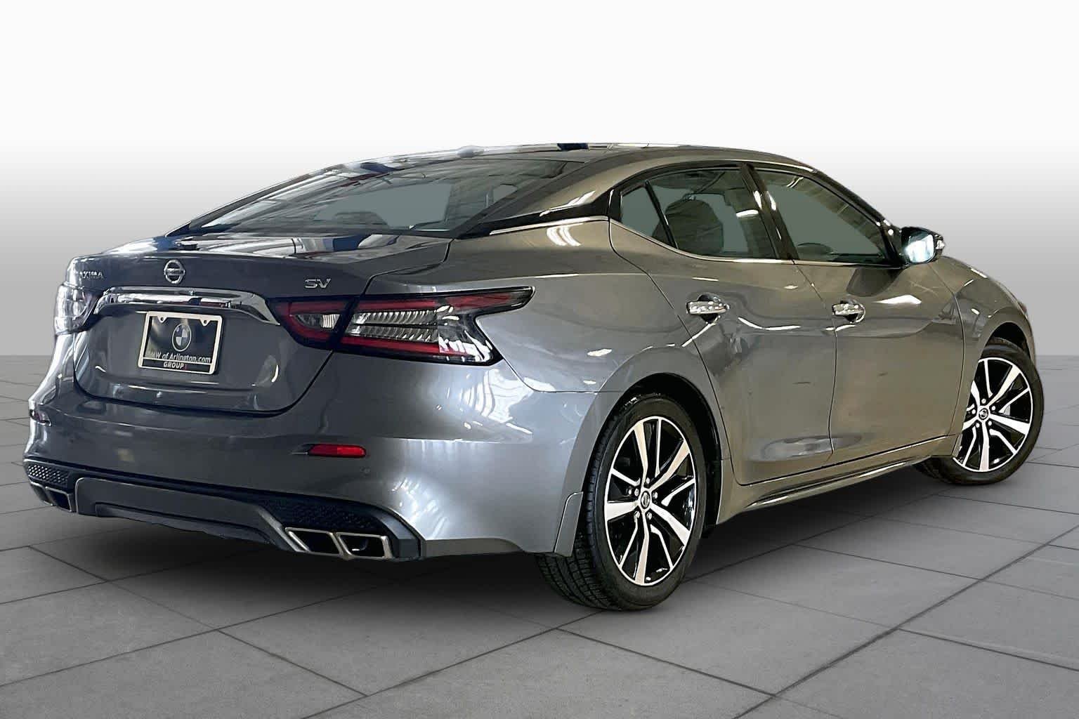 Used 2021 Gun Metallic Nissan SV image 12