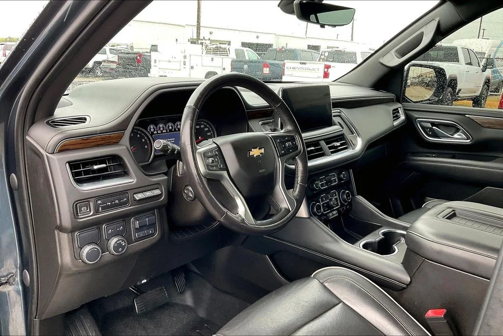 Used 2021 Gray Chevrolet Premier image 14