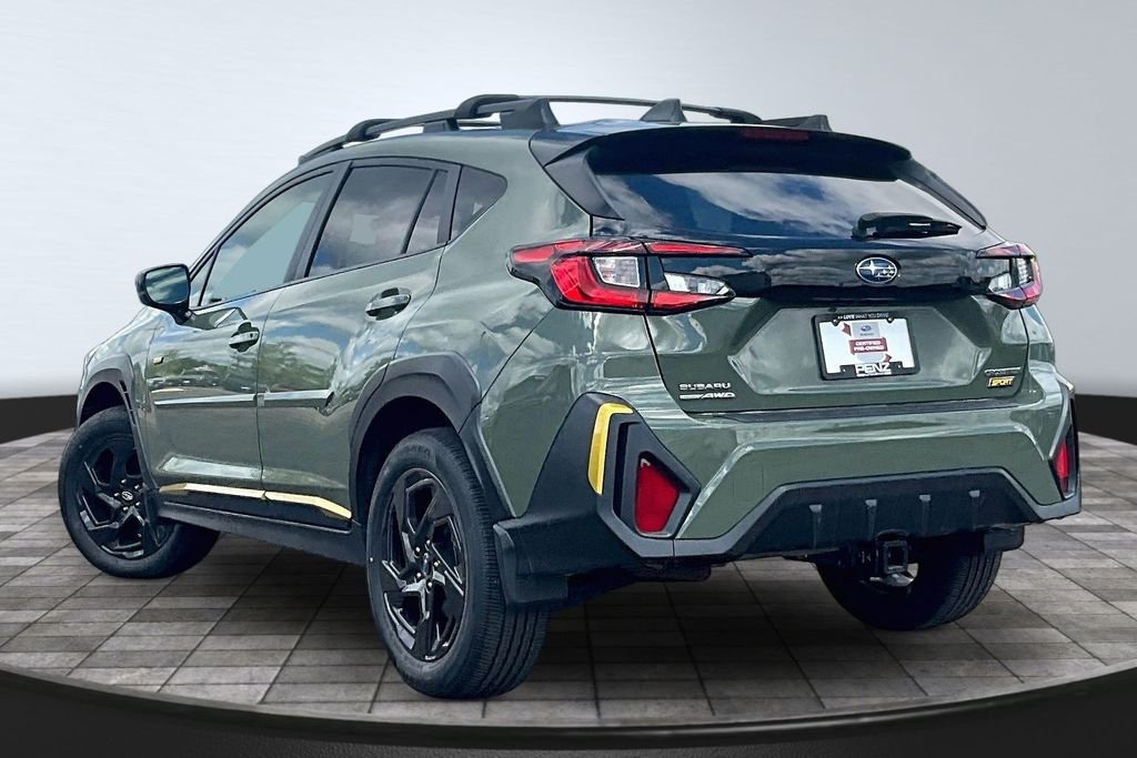 Used 2025 Green Subaru Sport image 4