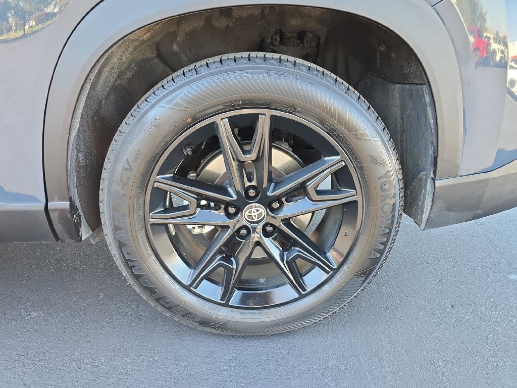 Certified Used 2024 White Toyota MAX Limited image 36