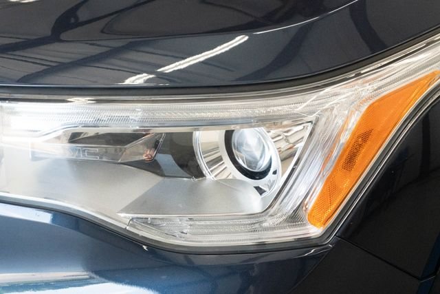 Used 2019 Blue GMC SLT-1 image 19