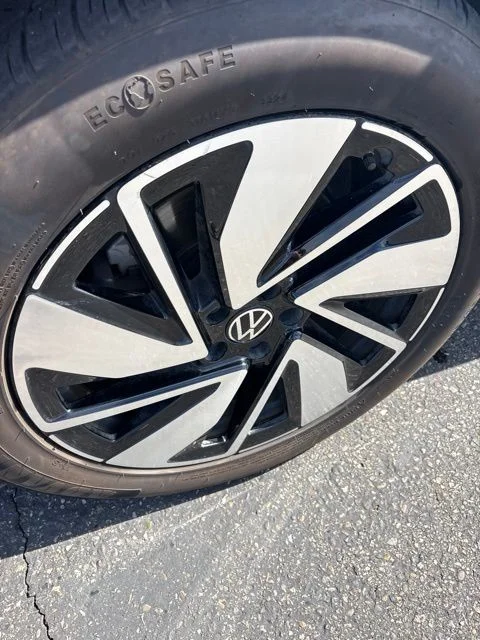 2024 Volkswagen Atlas SE w/Tech - Photo 11