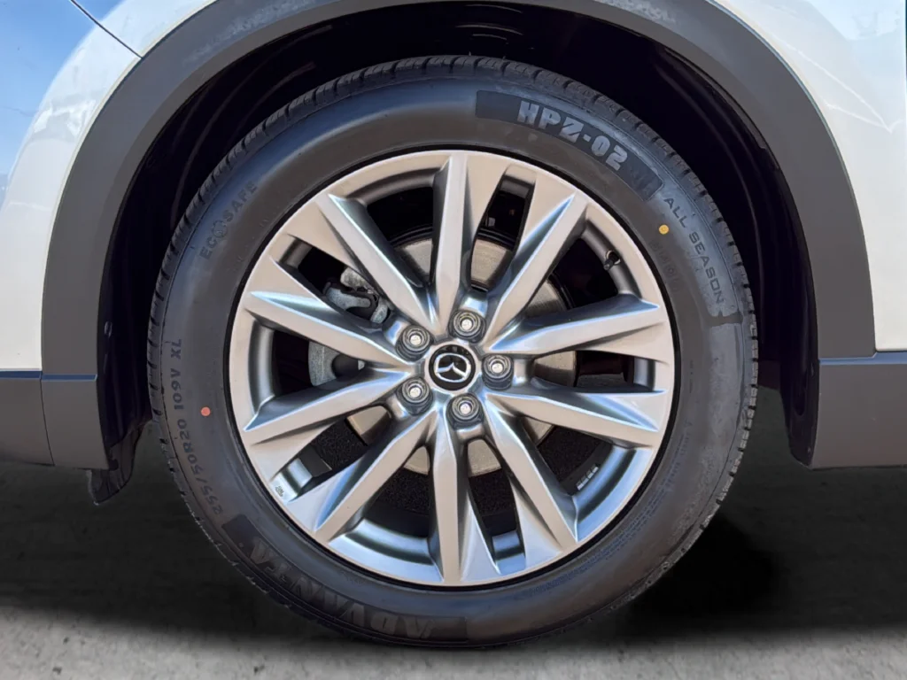 Used 2020 Silver Mazda Grand Touring image 35