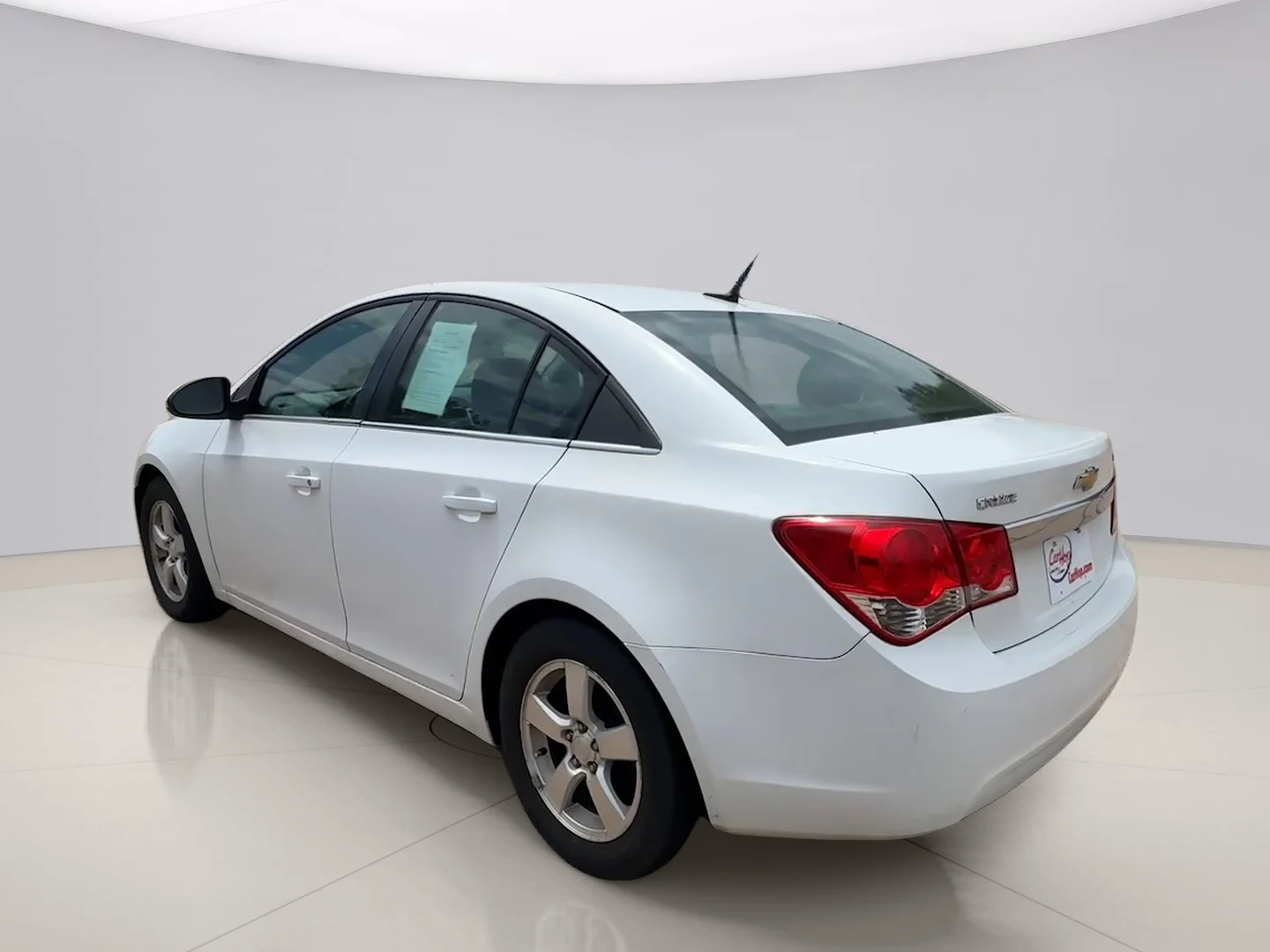 Used 2014 White Chevrolet 1LT image 3