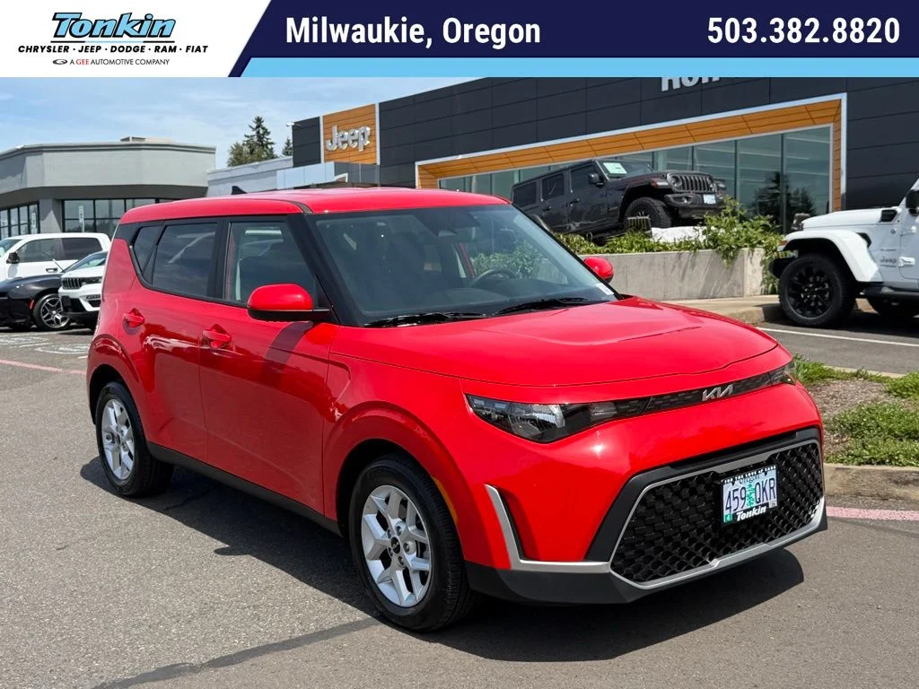 2025 Kia Soul 2.0L LX IVT's photo