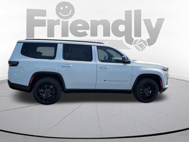 New 2026 Bright White Clear-Coat Exterior Paint Jeep Limited Reserve image 6