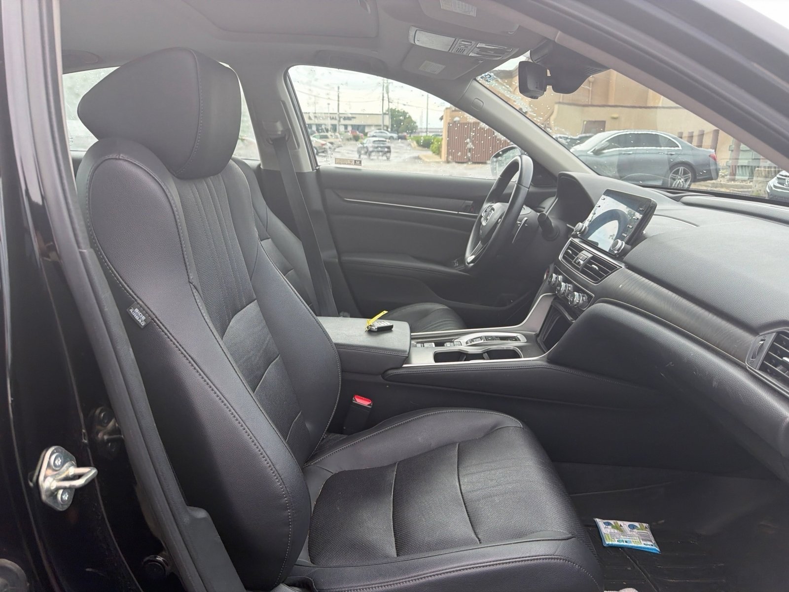 Used 2019 Crystal Black Pearl Honda Touring image 23