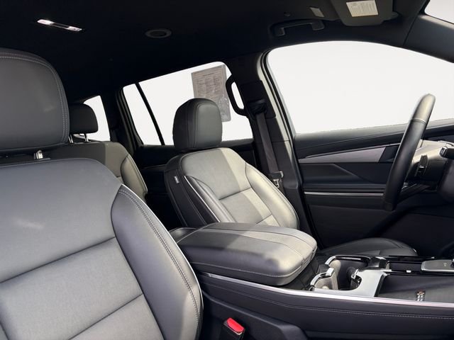 Used 2025 White Buick Preferred image 12