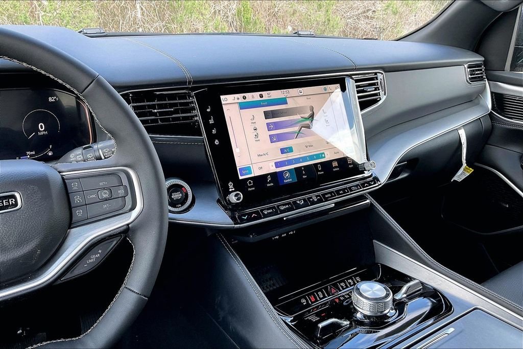 New 2026 Jeep Grand Wagoneer Limited 4D Sport Utility