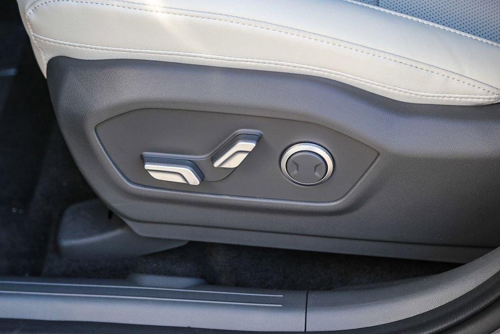 New 2026 Blue Hyundai SEL image 71