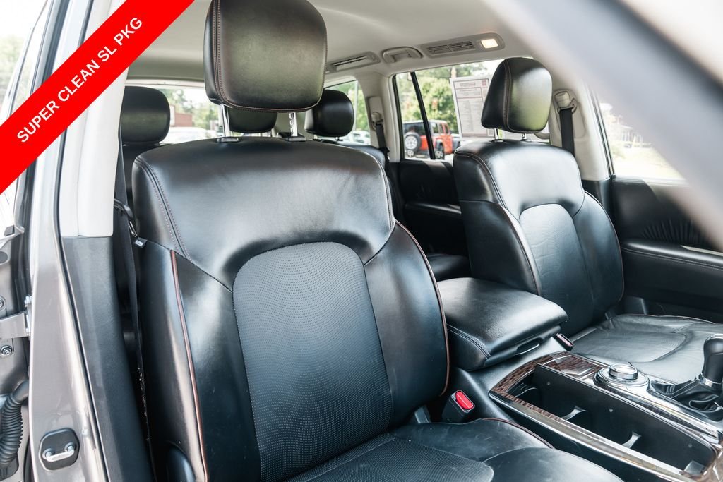 Used 2018 Gun Metallic Nissan SL image 44