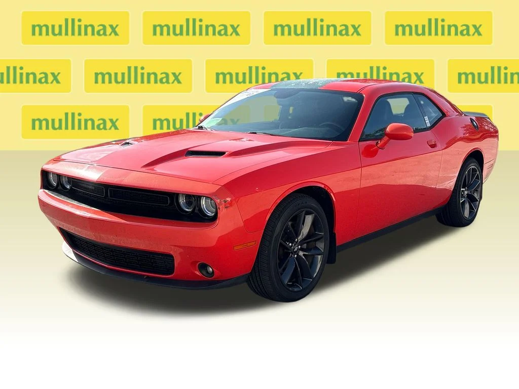 Certified Used 2017 Orange Dodge SXT image 15