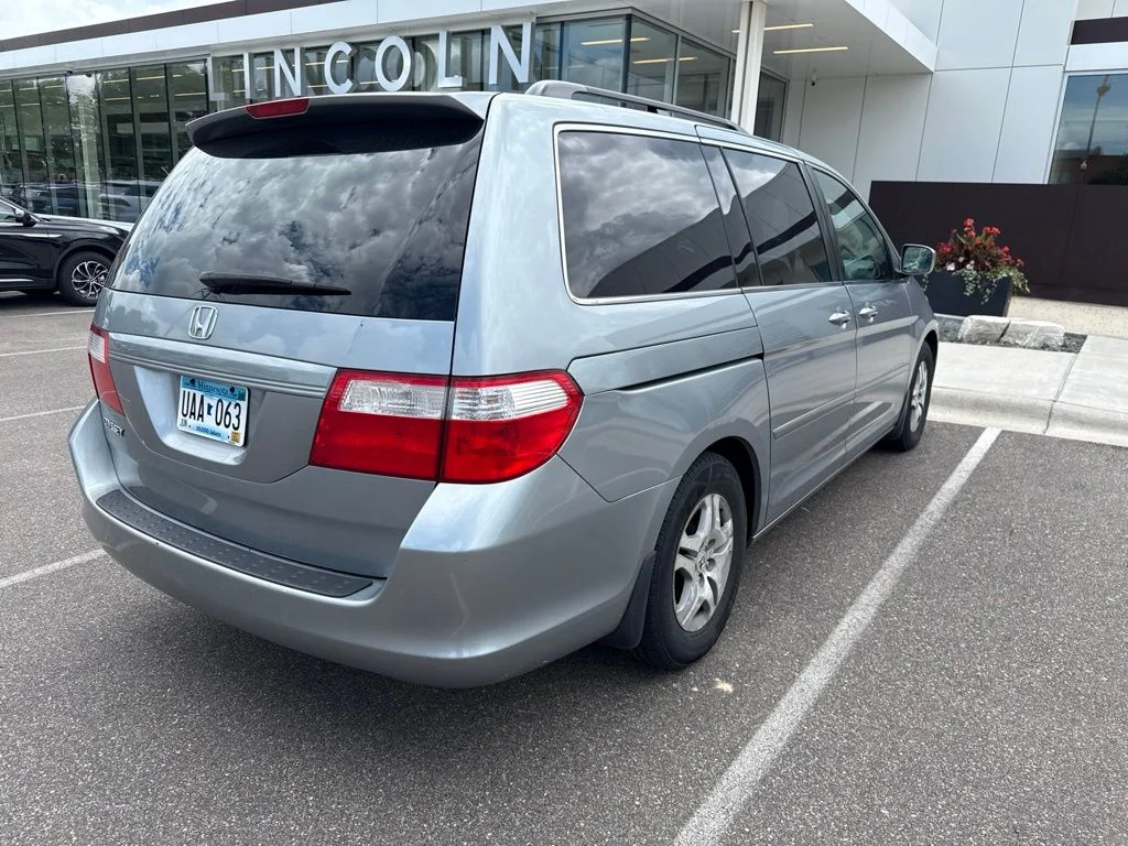 Used 2006  Honda EX-L image 2