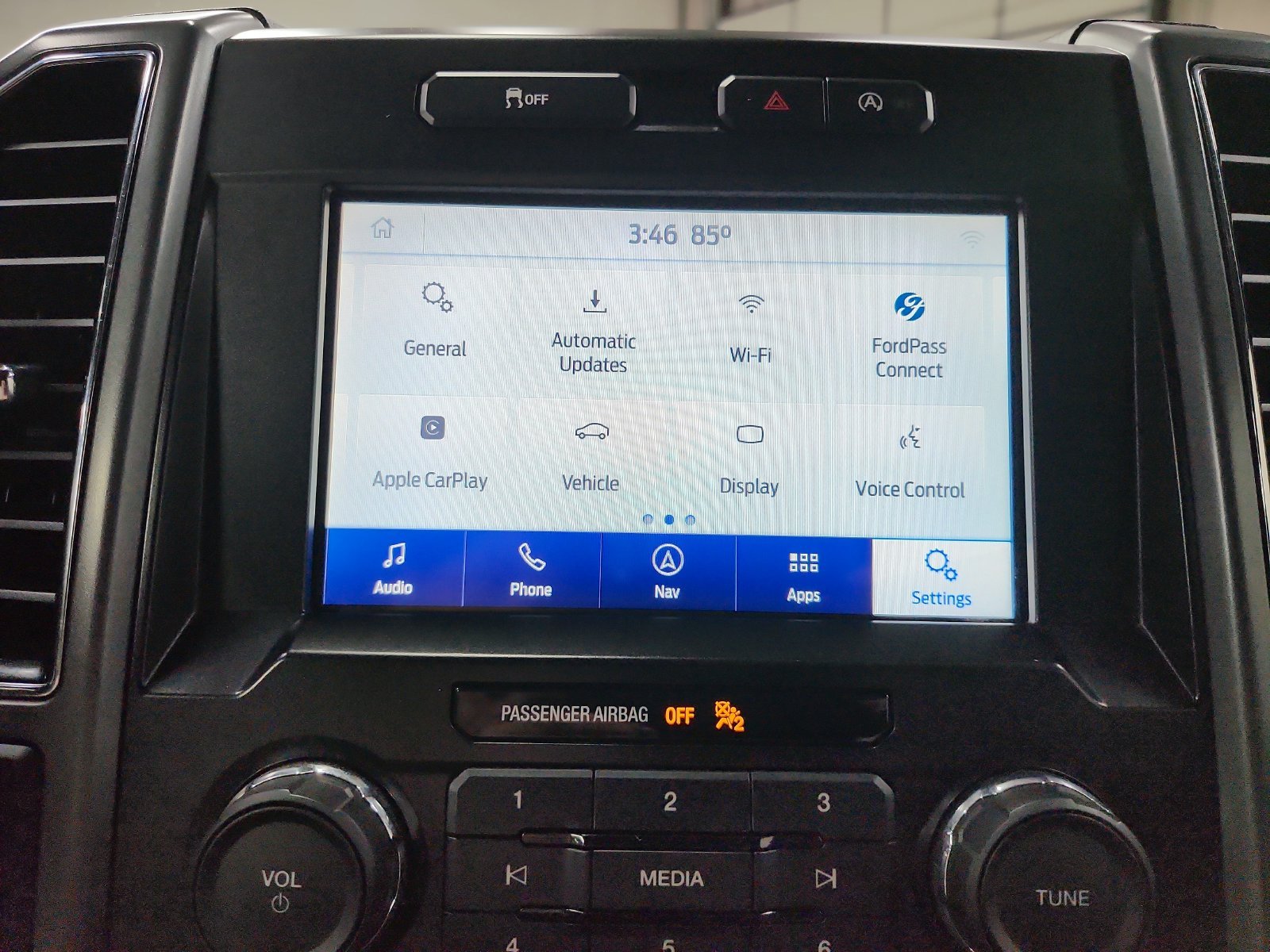 Used 2020 Red Ford XLT image 31