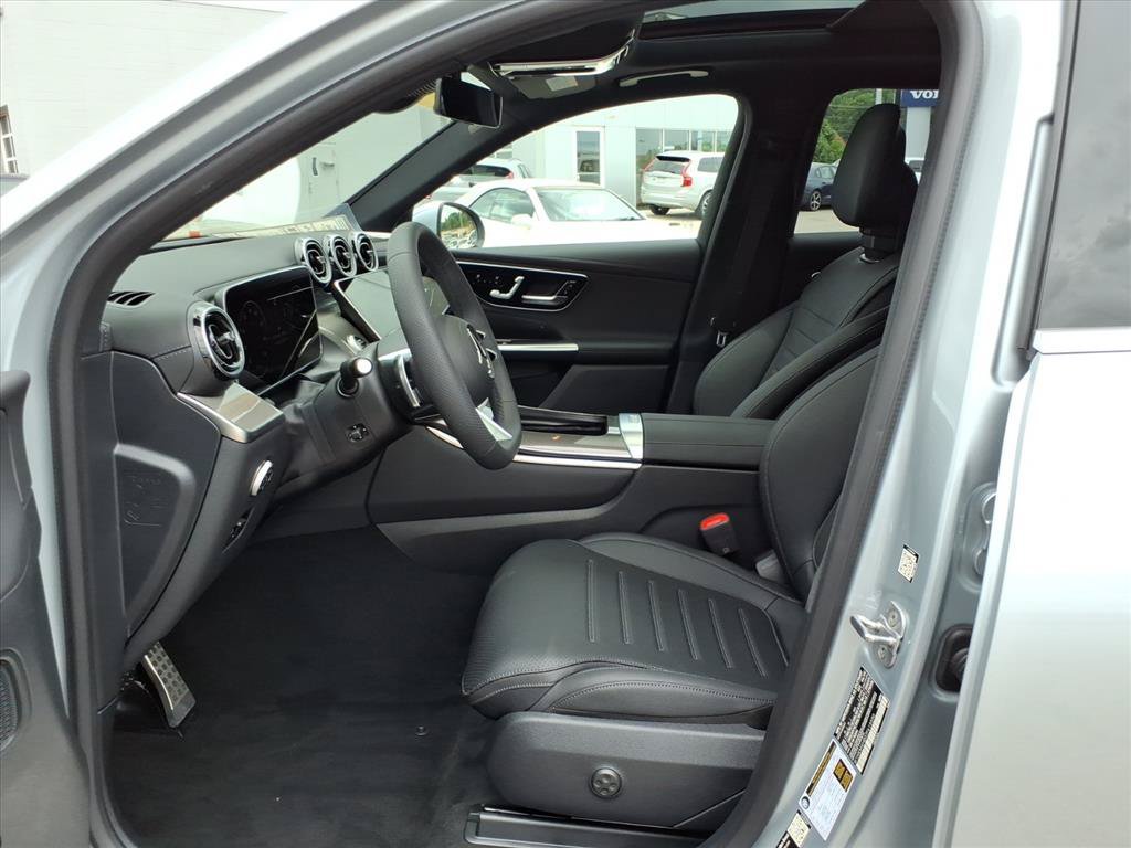 New 2026 Cirrus Silver Met Mercedes-Benz GLC 300 image 11