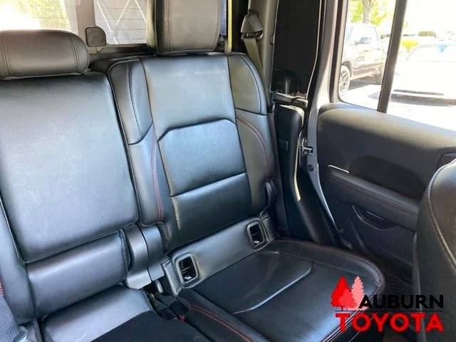 Used 2021 Silver Jeep Rubicon image 22