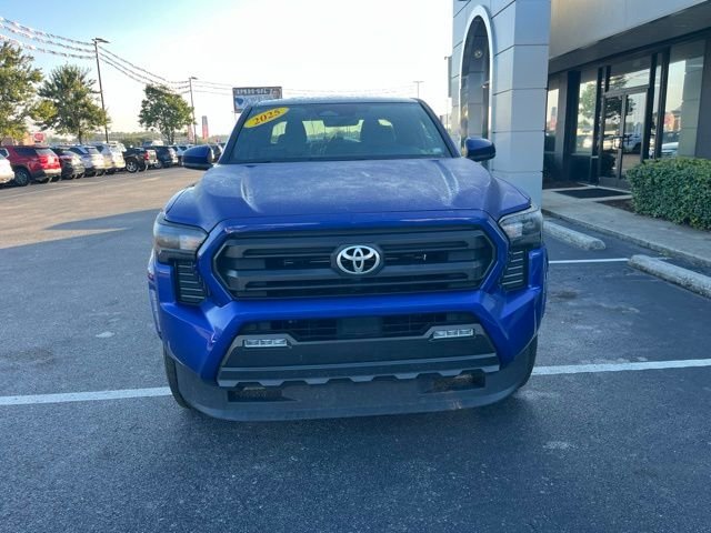 Used 2025 Blue Toyota SR5 image 39