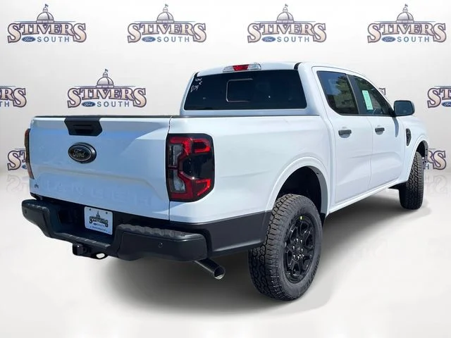 New 2026 White Ford XLT image 3