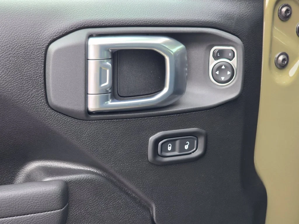 New 2026 Green Jeep Sport S image 34
