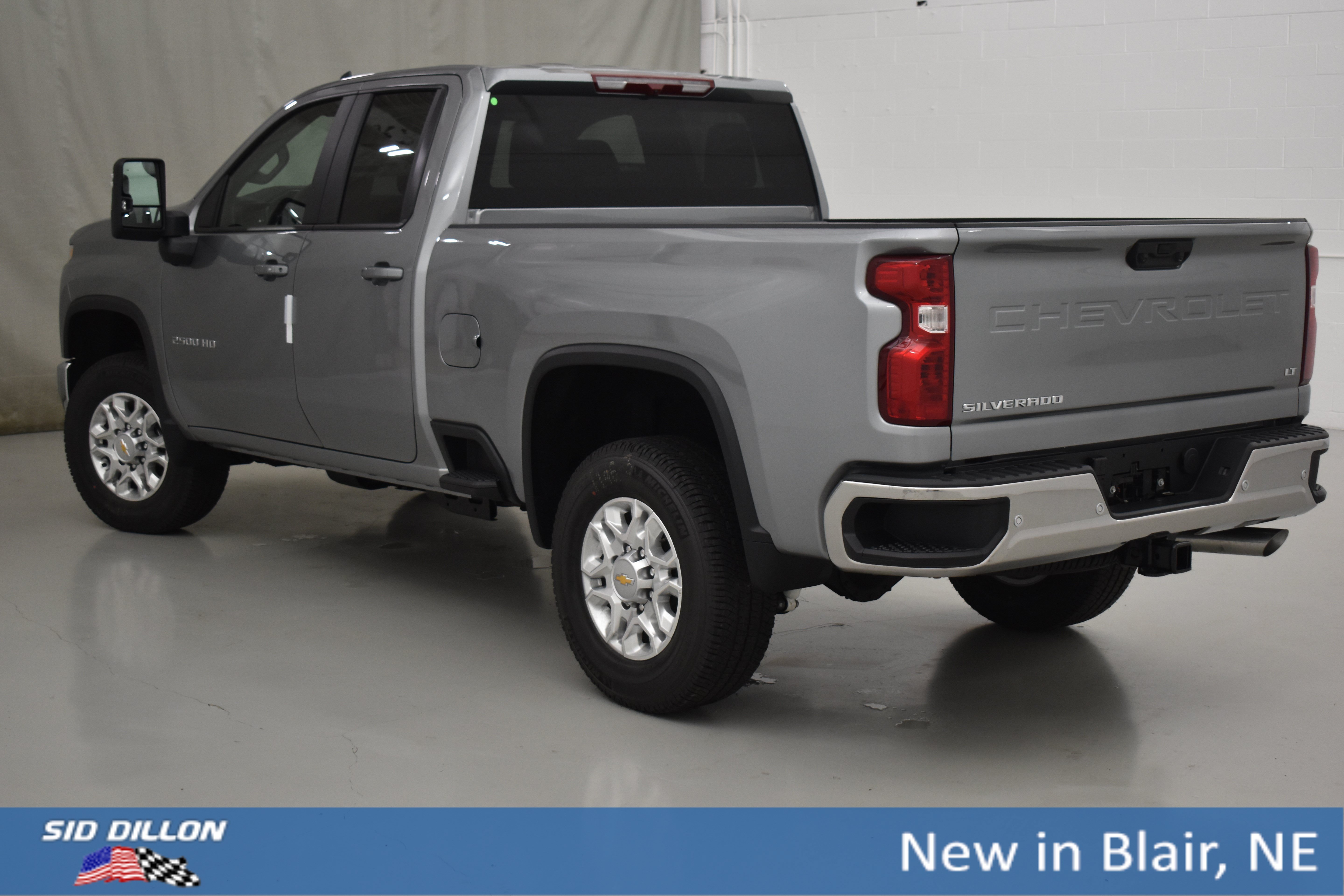 New 2026 Sterling Gray Metallic Chevrolet LT image 14