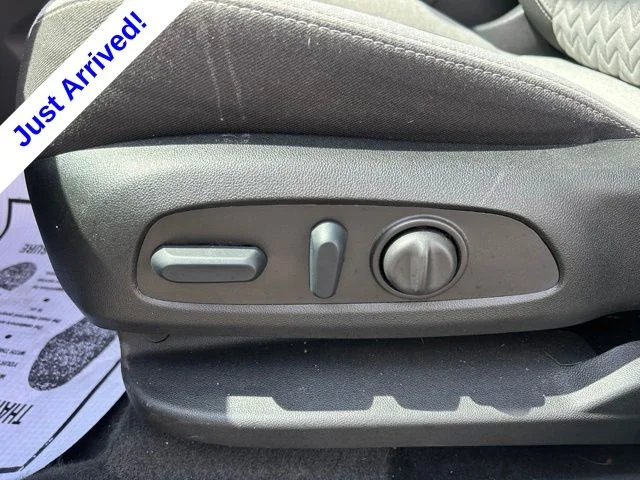 Used 2023 White Chevrolet LS image 15