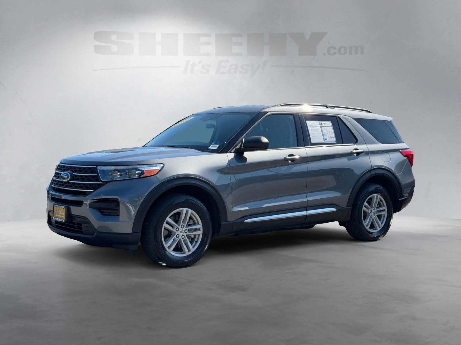 Certified Used 2024 Carbonized Gray Metallic Ford XLT image 16