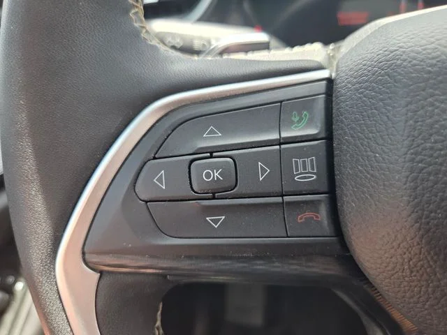 Certified Used 2025 White Jeep Altitude X image 28