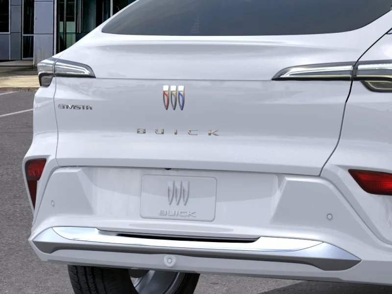New 2026 White Frost Tricoat Buick Avenir image 14