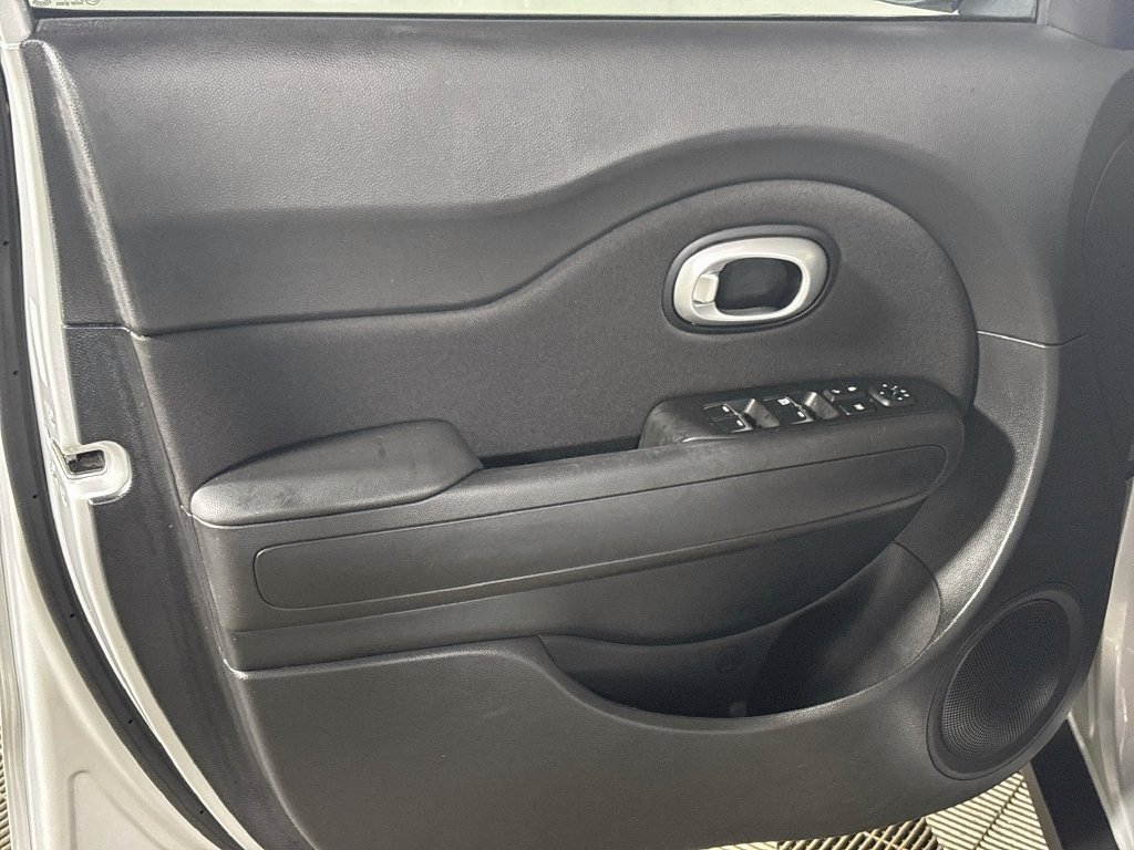 Used 2017 Bright Silver Kia Base image 10