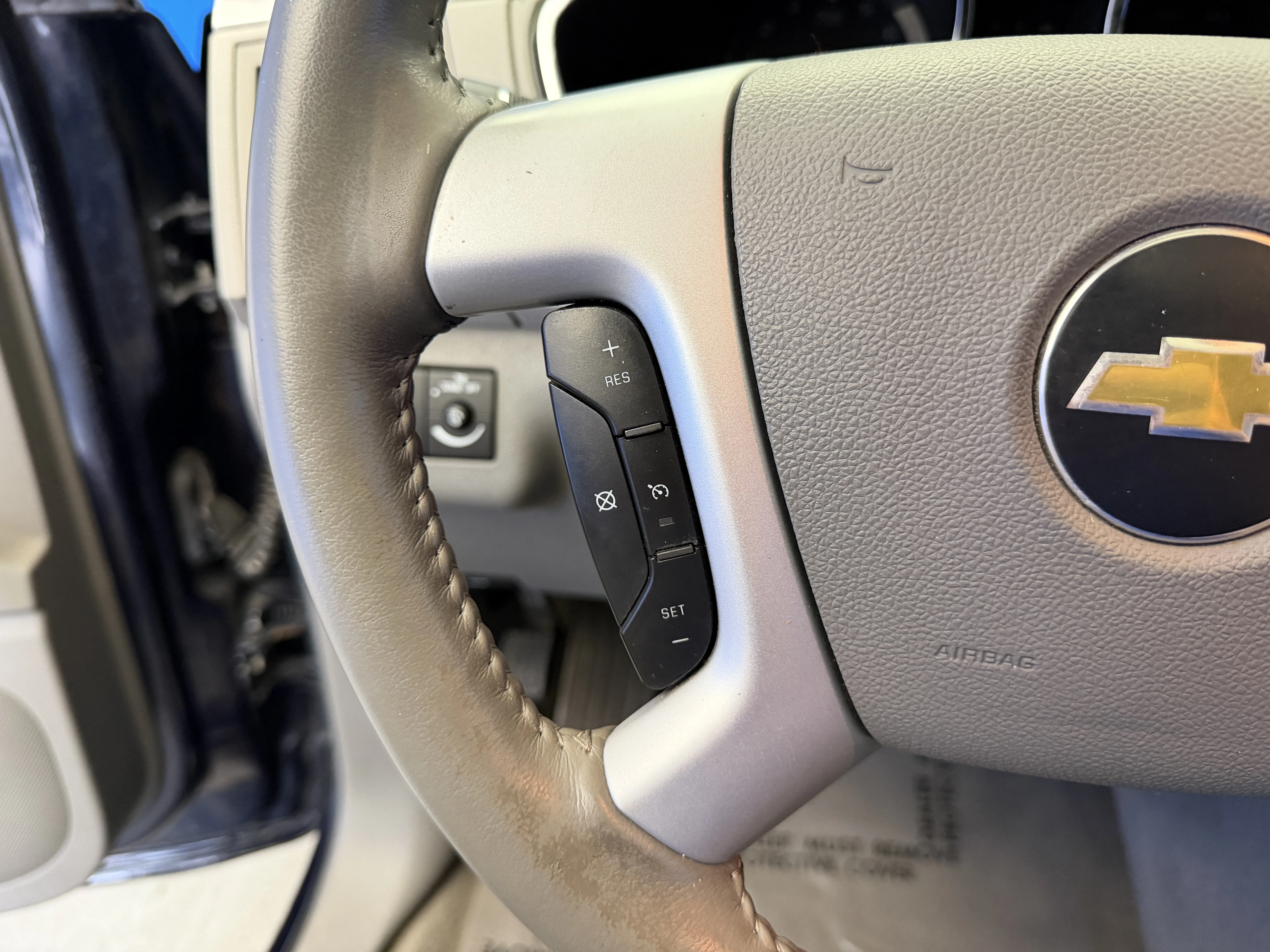 Used 2011 Dark Blue Metallic Chevrolet LT w/2LT image 20