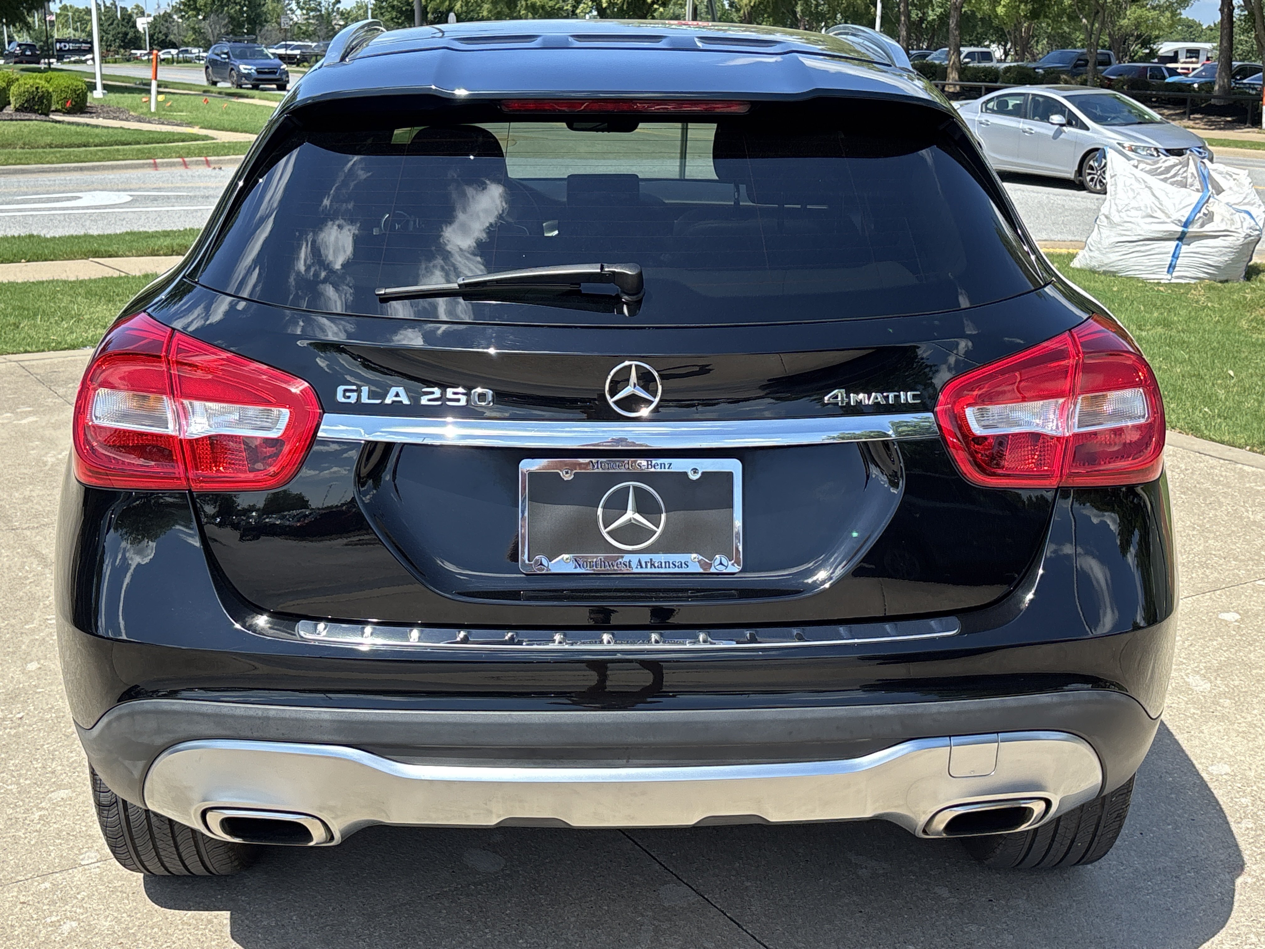 Used 2019 Cosmos Black Metallic Mercedes-Benz GLA 250 4Matic image 5