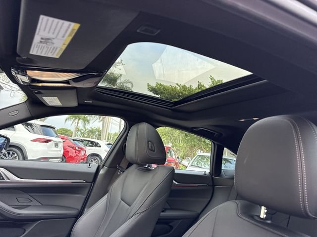 2024 BMW i4 M50 - Photo 22