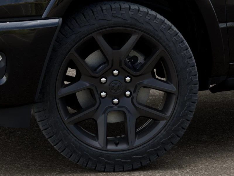 New 2026 Diamond Black Crystal Pearl-Coat Exterior Paint RAM Limited image 9