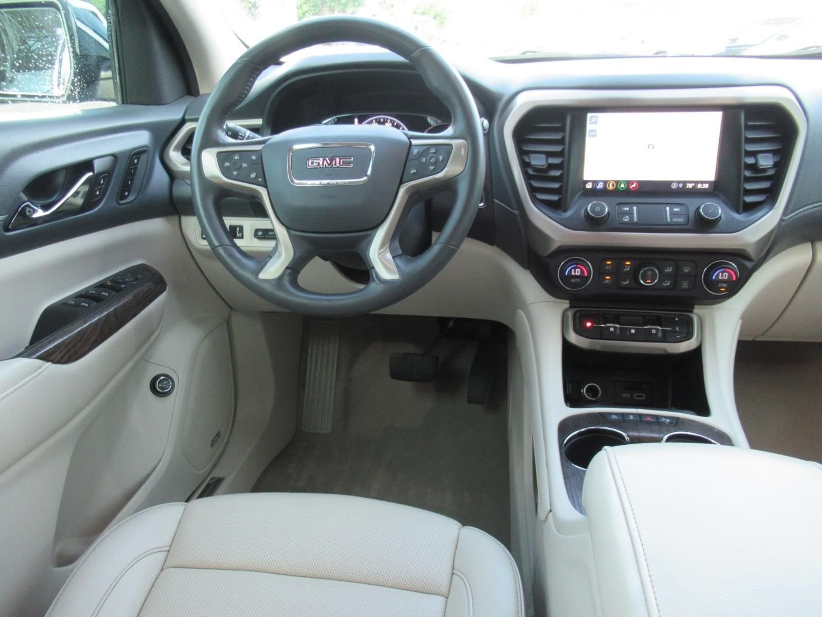 Used 2021 Gray GMC Denali image 13