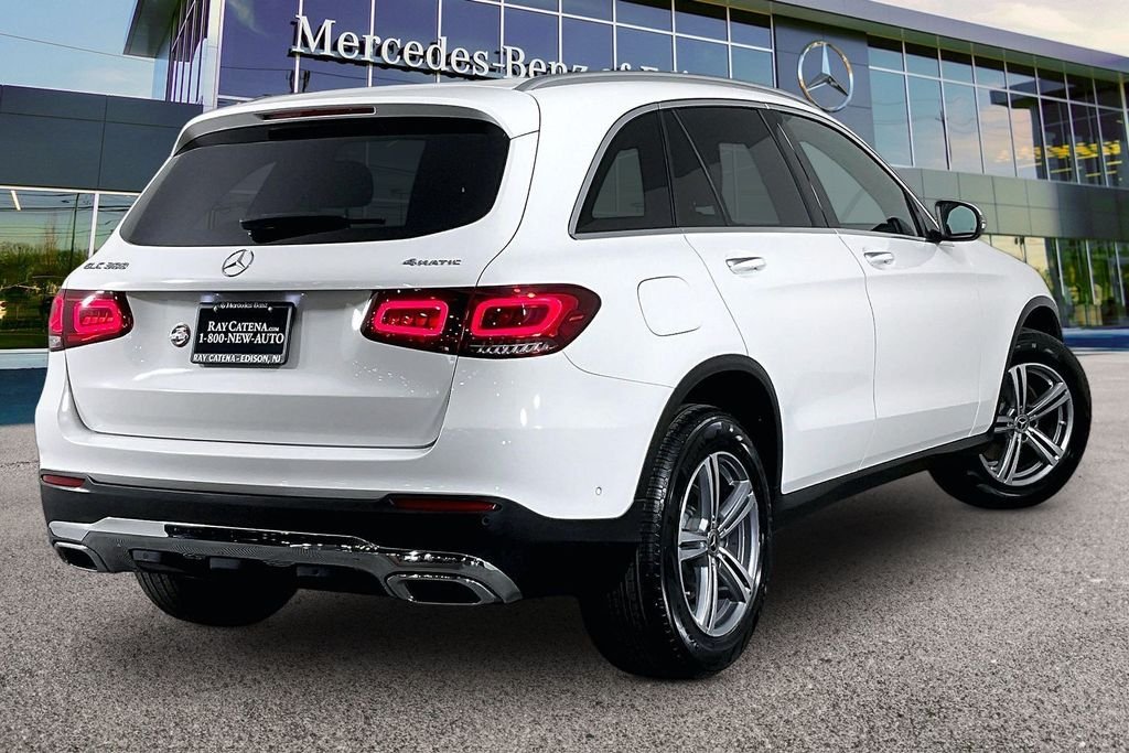2021 Mercedes-Benz GLC GLC300 - Photo 10