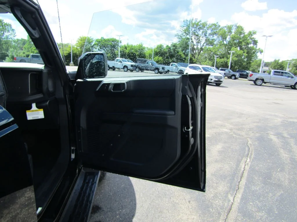 New 2026 Shadow Black Ford Big Bend® image 40