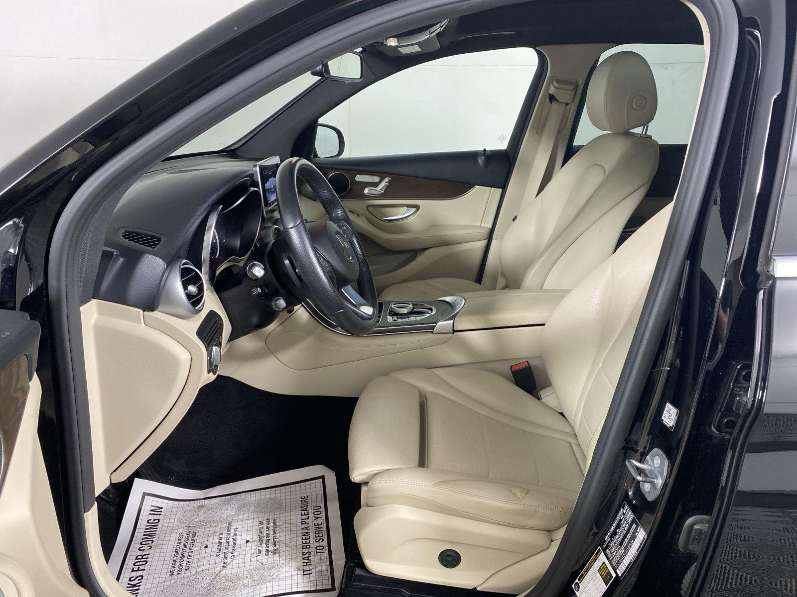 Used 2018 Obsidian Black Metallic Mercedes-Benz GLC 300 image 7