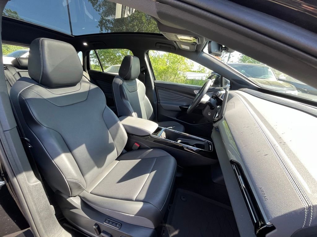 Certified Used 2023 Black Volkswagen S image 12