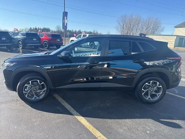 New 2026 Mosaic Black Metallic Chevrolet LT image 6
