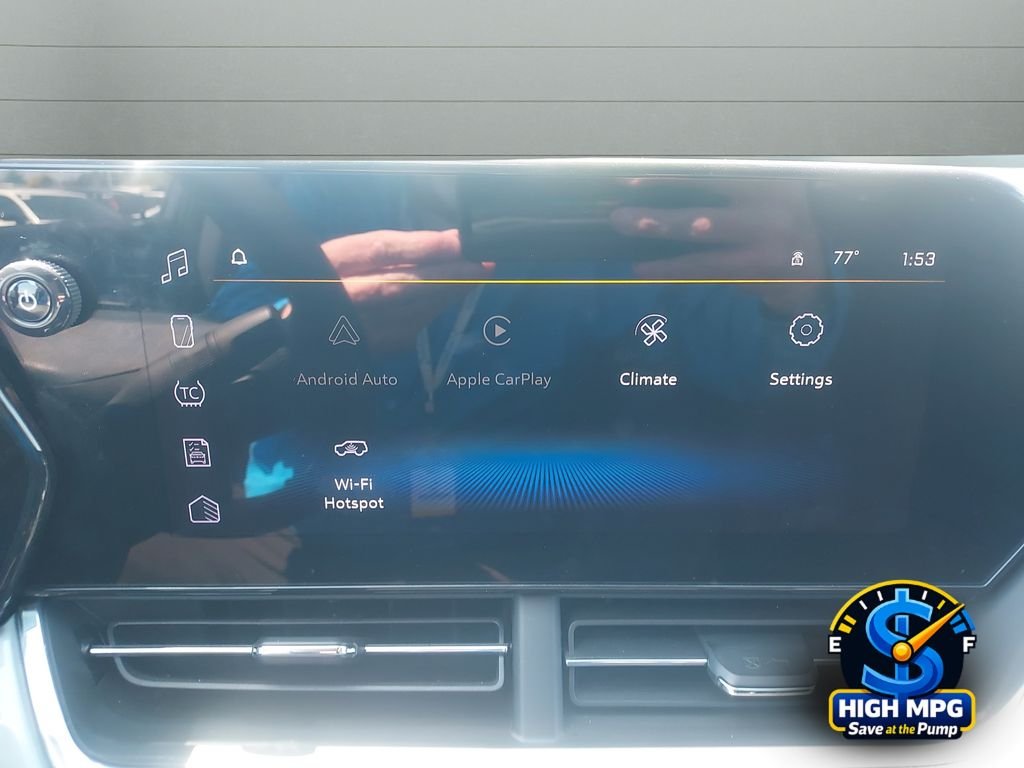 Used 2025 Gray Chevrolet LT image 17