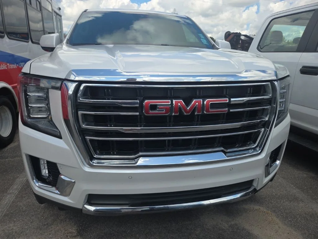 Certified Used 2023 White GMC SLT image 2