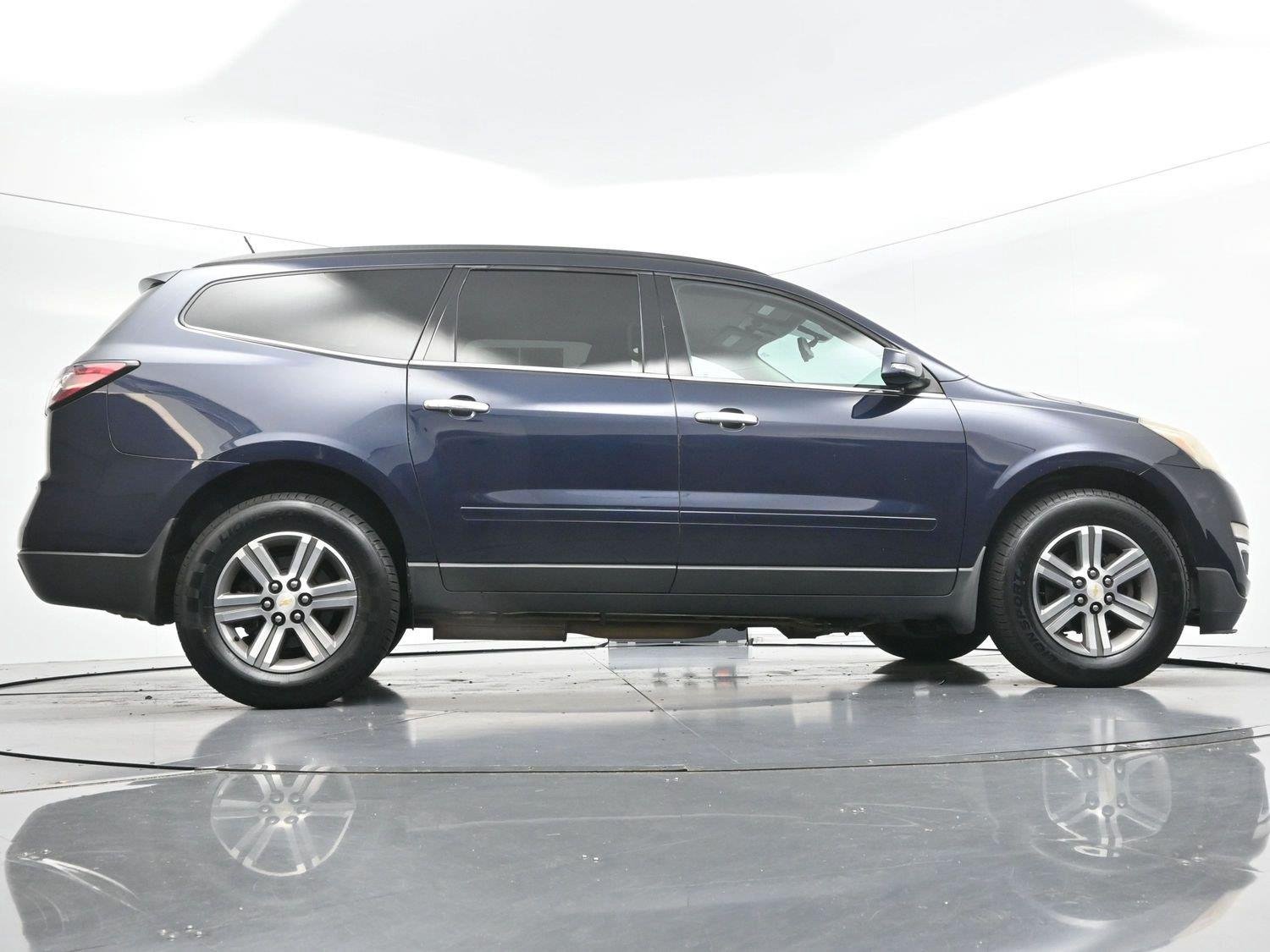 Used 2015 Blue Velvet Metallic Chevrolet LT image 54
