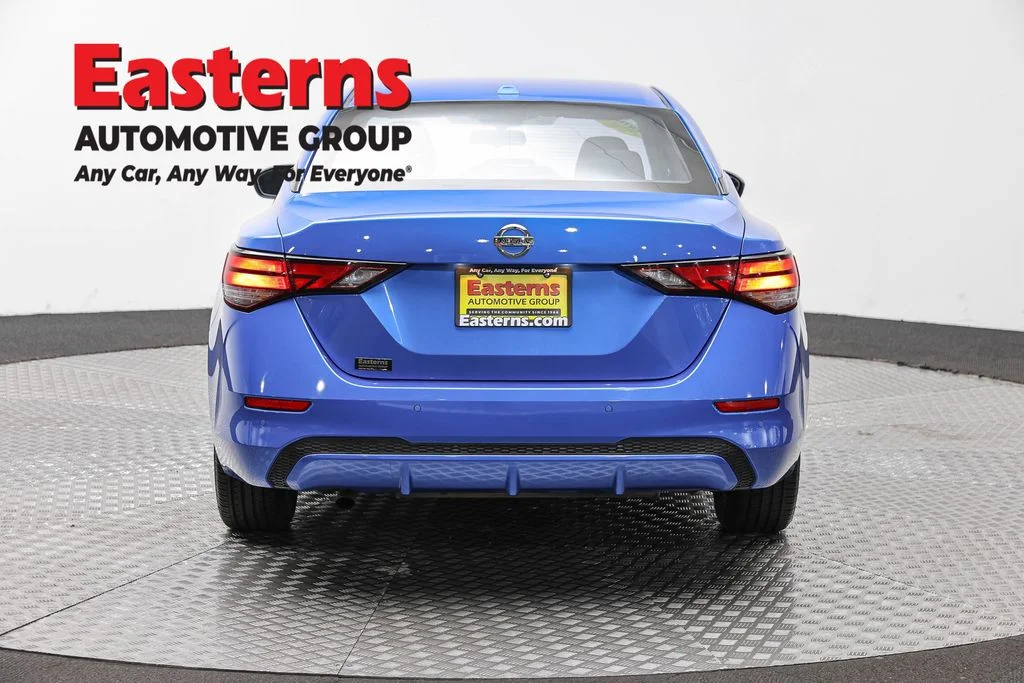 Used 2023 Blue Nissan SV image 6